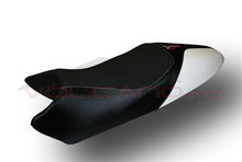 Load image into Gallery viewer, Ducati Monster 600 695 750 900 1993-2007 Volcano Italia Seat Cover Non-Slip D059