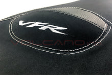 Load image into Gallery viewer, Honda VFR1200F 2010-2017 Volcano Italia Seat Cover Non-Slip New H028