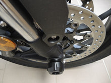 Load image into Gallery viewer, Honda CB1000R 2018 Neo Sport Cafe RD Moto Front Wheel Axle Sliders With Rod H61