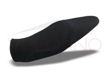 Load image into Gallery viewer, Kawasaki Z750S 2005-2006 Volcano Italia Seat Cover Non-Slip K029