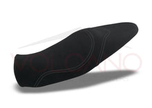 Load image into Gallery viewer, Kawasaki Z750S 2005-2006 Volcano Italia Seat Cover Non-Slip K029