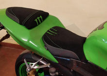 Load image into Gallery viewer, Kawasaki Ninja ZX6R 2005-2006 Volcano Italia Seat Cover Non-Slip New K034C
