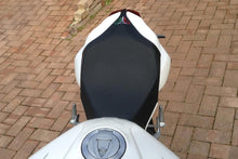 Load image into Gallery viewer, MV Agusta Brutale 920 1090 1090R 2012-2017 Volcano Italia Seat Cover New MV027