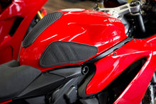Load image into Gallery viewer, Ducati Panigale 899 959 1199 1299 11-18 Luimoto Tank Leaf Kit Knee+Tank Pads New