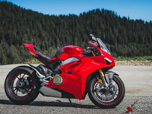 Load image into Gallery viewer, Ducati Panigale V4 2018-2019 Luimoto Tank Leaf Full Kit Knee+Tank Pads Traction