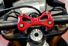 Load image into Gallery viewer, CNC Racing Handlebar Top Clamp 3 Colors For Aprilia Tuono V4 RR/Factory 2017-19