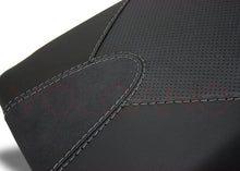 Load image into Gallery viewer, Triumph Speed Triple 2002-2004 Volcano Italia Seat Cover Non-Slip New T017C