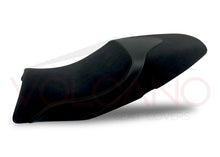 Load image into Gallery viewer, Triumph Speed Triple 2005-2007 Volcano Italia Seat Cover Non-Slip New T018