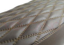 Load image into Gallery viewer, Triumph Bonneville Curved Top 2000-2015 Volcano Italia Seat Cover Non-Slip T031