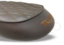 Load image into Gallery viewer, Triumph Bonneville Curved Top 2000-2015 Volcano Italia Seat Cover Non-Slip T031