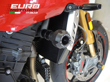 Load image into Gallery viewer, Triumph Speed Triple 1050/R/S 2016-2020 RD Moto Crash Sliders Protectors Black