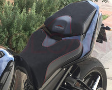 Load image into Gallery viewer, Yamaha FZ1 Fazer 2006-2016 Volcano Italia Seat Cover Non-Slip New Y034C